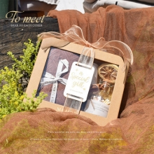 欧式天地盖礼盒套装 红茶+毛巾+香皂+永生花瓣+蜡烛 精致活动伴手礼