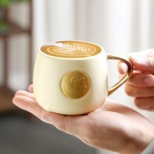 创意陶瓷马克杯  金把手电镀水杯 促销活动赠品方案
