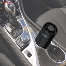车载空气净化器 智能感应除粉尘甲醛PM2.5LED显示屏 公司搞活动小礼品