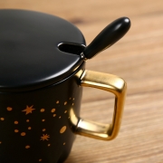 简约时尚星空陶瓷马克杯带勺子 办公咖啡杯 员工生日礼品推荐